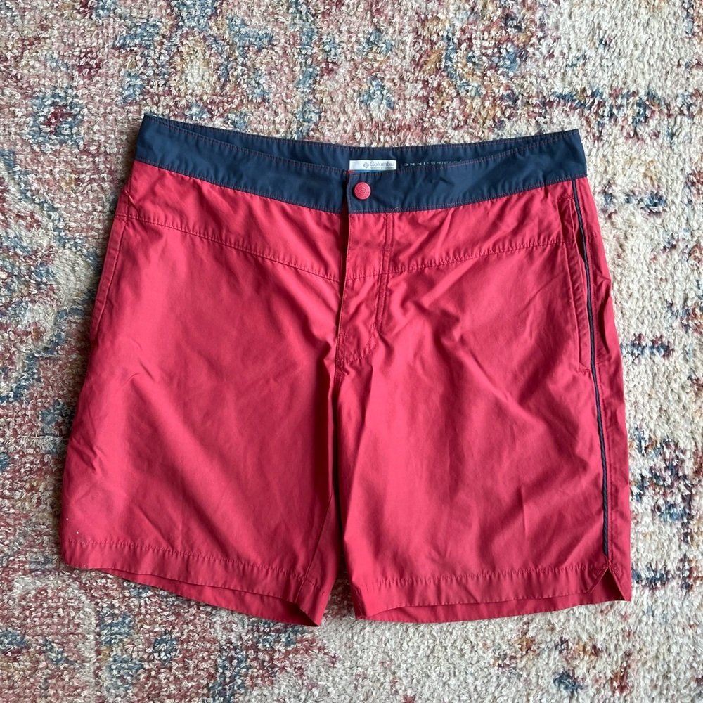 Columbia Men’s shorts